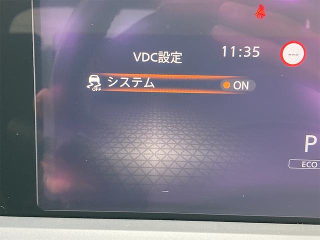 ノート Ｘ　ＦＯＵＲ　４ＷＤ　エマージェンシーブレーキ　プロパイロット　純正フルセグメモリーナビ　ＥＴＣ　ＵＳＢ　全方位モニター　スマートキー　デジタルインナーミラー　クルーズコントロール　シートヒーター　オートライト（16枚目）