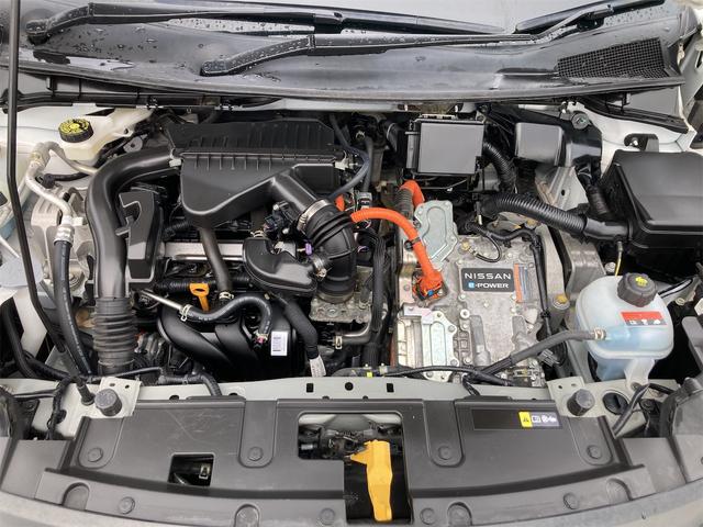 ノート Ｘ　ＦＯＵＲ　４ＷＤ　エマージェンシーブレーキ　プロパイロット　純正フルセグメモリーナビ　ＥＴＣ　ＵＳＢ　全方位モニター　スマートキー　デジタルインナーミラー　クルーズコントロール　シートヒーター　オートライト（51枚目）