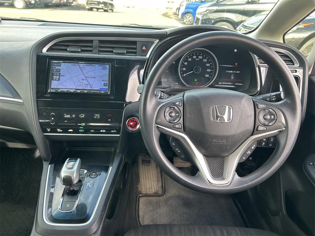 �z���_�u�V���g���g�u�v�̓����ł��I��l�C�Ԏ�̂P��ƂȂ��Ă���܂����̂ł����ڂ̂��₢���킹���҂����Ă���܂���