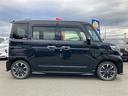 ハイブリッドＸＳターボ　４ＷＤ　ターボ　追突防止装置　誤発進防止装置　社外フルセグＳＤナビ　ＤＶＤ再生　Ｂｌｕｔｅｔｏｏｔｈ接続　バックカメラ　両側自動ドア　コーナーセンサー　クルーズコントロール　シートヒーター　純正エアロ（41枚目）