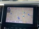 アルファード ２．５Ｓ　Ｃパッケージ　４ＷＤ　セーフティーセンス　Ｔ－ｃｏｎｎｅｃｔナビ　バックカメラ　純正リアモニター　黒革シート　両側パワースライドドア　レーダークルーズ　ＬＥＤヘッドライト　オートハイビーム　パワーシート（8枚目）