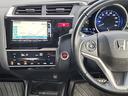 フィットハイブリッド Ｓパッケージ　４ＷＤ　ワンオーナー　純正フルセグナビ　純正ＣＤ　ＤＶＤ再生　Ｂｌｕｔｅｔｏｏｔｈ接続　ＥＴＣ　バックカメラ　ＬＥＤオートライト　クルーズコントロール　ステアスイッチ　サイドエアバッグ　横滑り防止装置（8枚目）