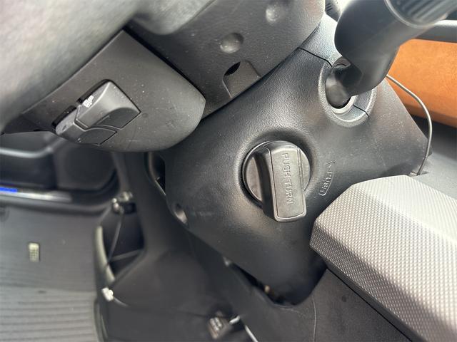 フリードハイブリッド ジャストセレクション ETC バックカメラ ナビ TV オートクルーズコントロール 両側電動スライドドア HID スマートキー アイドリングストップ 電動格納ミラー 3列シート ウォークスルー CVT アルミホイール CD(22枚目)