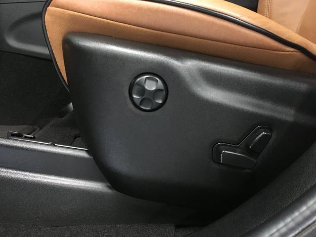 オーバーランド 4WD 茶本皮シート アルパインHDDナビ(25枚目)