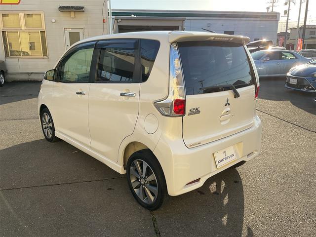 ｅＫカスタム Ｔ　走行距離無制限１２ヶ月保証付き　軽快加速ターボ車　純正エンジンスターター　リアカメラ（5枚目）