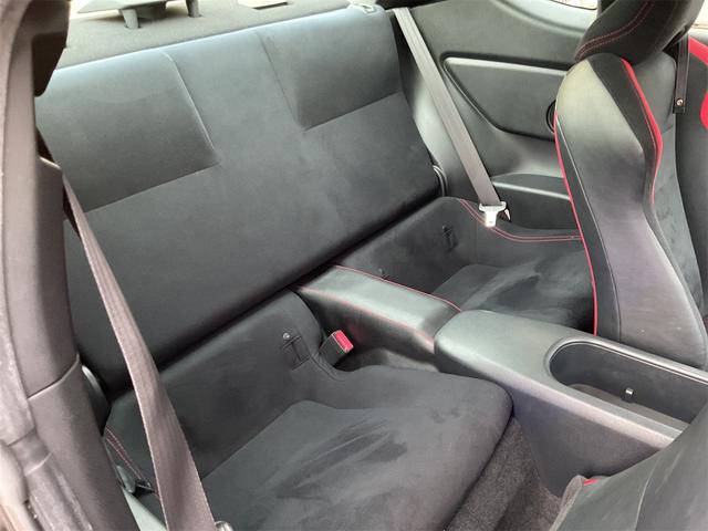 ８６ ＧＴ　走行距離無制限１年保証付き助手席側に傷凹みあり現状渡しです走り込みベースにいかがでしょう？ＢＬＩＴＺ車高調＆インテークパイプ　ＨＫＳマフラー　ＷＥＤＳ１８インチアルミホイール（13枚目）