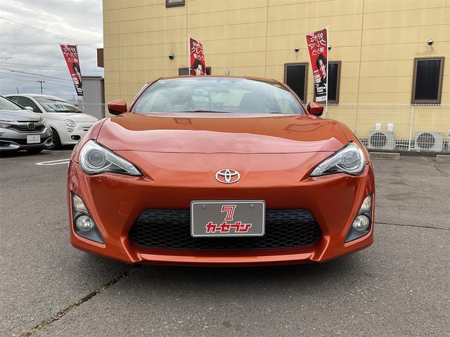 ８６ ＧＴ　走行距離無制限１２ヶ月保証付き／ワンオーナー／純正ＨＤＤナビ／リアカメラ／スマートキー／プッシュスタート／ドライブレコーダー（2枚目）