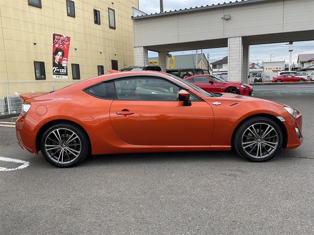 ８６ ＧＴ　走行距離無制限１２ヶ月保証付き／ワンオーナー／純正ＨＤＤナビ／リアカメラ／スマートキー／プッシュスタート／ドライブレコーダー（8枚目）