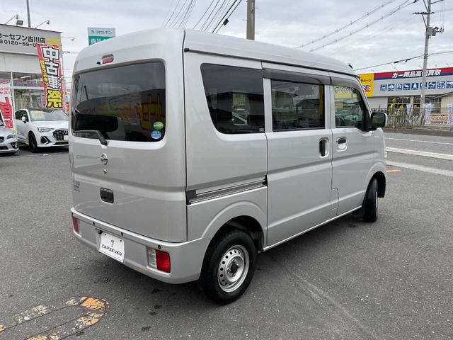 ＮＶ１００クリッパーバン ＤＸ　ＧＬエマージェンシーブレーキパッケージ　４ＷＤ　キーレス　パワステ　パワーウィンドウ　社外ナビ　ワンセグ　バックカメラ　電動格納ミラー　両側スライドドア　フロント＆バックソナー（7枚目）