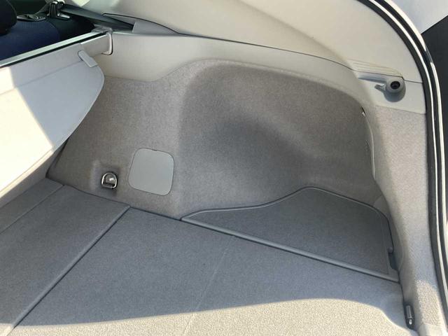 プリウス S ワンオーナー純正ナビワンセグTVバックカメラスマートキーHIDヘッドライトハイブリット1800cc(18枚目)