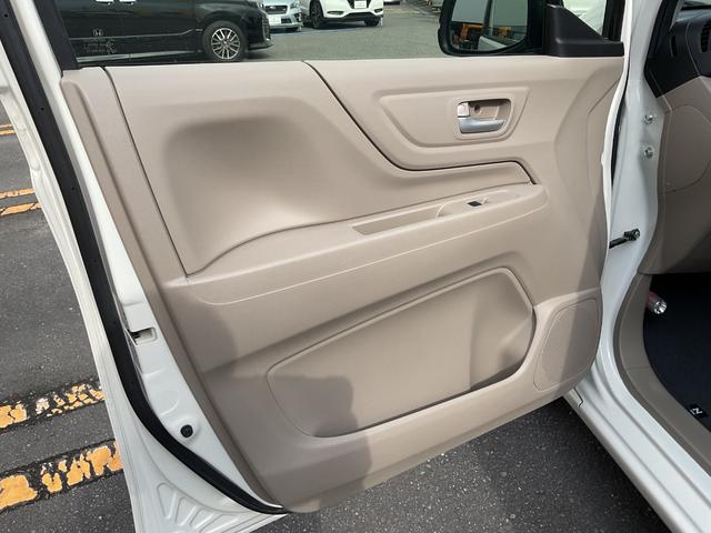 N-WGN G・Lパッケージ ユーザー買取ワンオーナースマートキープッシュエンジンオートエアコンチルトハンドルオートライトABS横滑防止純正メモリーナビフルセグTVブルートゥースバックカメラアイドリングストップ社外14(19枚目)