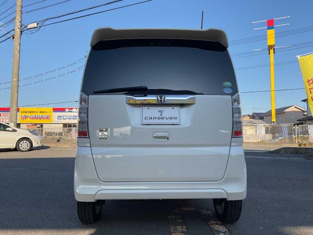 N-BOX G SSパッケージ スマートキー☆エンジンスターター☆純正ナビゲーション☆ワンセグTV☆ブルートゥース☆バックカメラ☆左側電動スライドドア☆横滑り防止☆アイドリングストップ☆ETC☆シートヒーター 14AW(6枚目)