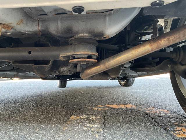 N-BOX G SSパッケージ スマートキー☆エンジンスターター☆純正ナビゲーション☆ワンセグTV☆ブルートゥース☆バックカメラ☆左側電動スライドドア☆横滑り防止☆アイドリングストップ☆ETC☆シートヒーター 14AW(9枚目)