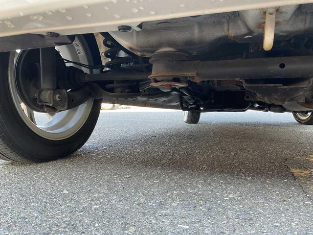 N-BOX G SSパッケージ スマートキー☆エンジンスターター☆純正ナビゲーション☆ワンセグTV☆ブルートゥース☆バックカメラ☆左側電動スライドドア☆横滑り防止☆アイドリングストップ☆ETC☆シートヒーター 14AW(10枚目)