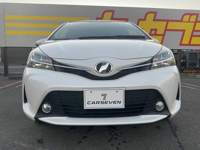 ヴィッツ 1.3F LEDエディション 4WD メモリーナビ 横滑防止装置 ドラレコ ETC バックカメラ パワーウィンドウ Wエアバッグ スマートキー キーレスエントリー ABS パワーステアリング エアコン エアバッグ(2枚目)