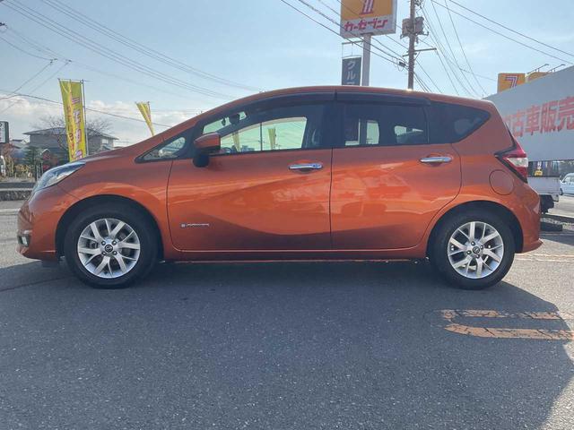 ノート e-パワー メダリスト ユーザー買取 ワンオーナー アラウンドビューモニター ETC 地デジTV CD DVD Bluetooth 純正AW ドライブレコーダー デジタルインナーミラー(4枚目)