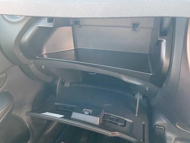ノート e-パワー メダリスト ユーザー買取 ワンオーナー アラウンドビューモニター ETC 地デジTV CD DVD Bluetooth 純正AW ドライブレコーダー デジタルインナーミラー(29枚目)