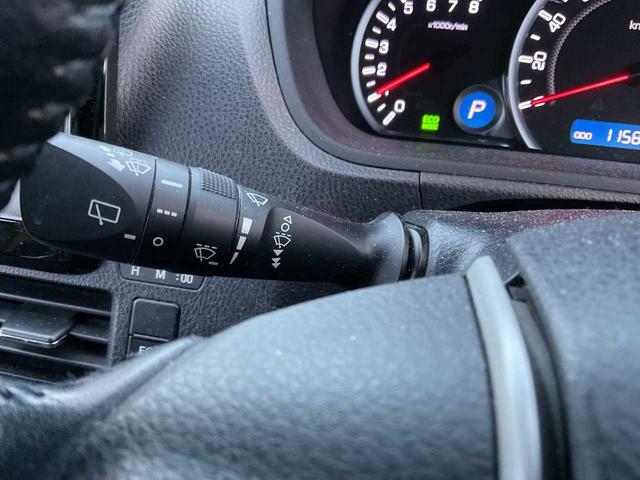 ヴォクシー Ｖ　Ｗエアバッグ　ＥＳＣ　スマートキー　両側電動スライドドア　ＨＩＤヘッドライト　オートライト　オートハイビーム　オートクルーズ　メモリーナビ　フルセグＴＶ　ＤＶＤ　後席モニター　バックカメラ　ドラレコ（33枚目）