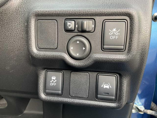 ノート メダリストＸ　ＦＯＵＲスマートセーフティエディション　４ＷＤスーパーチャージャー　純正ワイドＳＤナビ　アラウンドビューモニター　インテリジェントキー（28枚目）