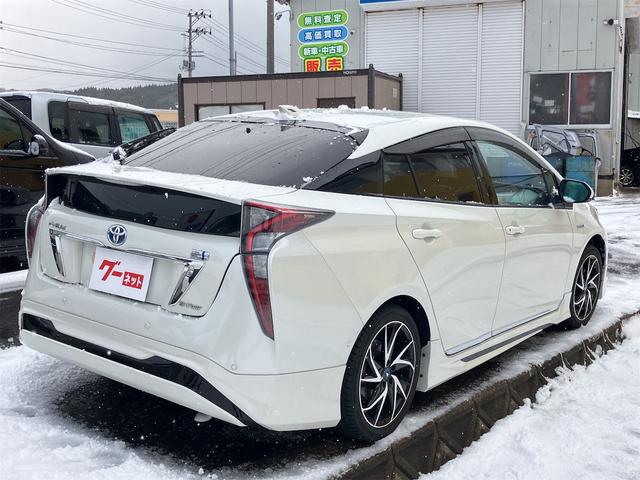 TOYOTA PRIUS A PREMIUM TOURING SELECTION