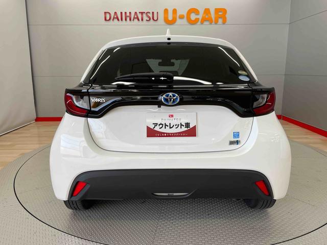 ヤリス ハイブリッドX(3枚目)