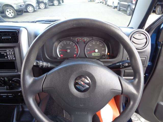 ジムニー ＸＧ　４ＷＤ　３インチリフトアップ　前後ショートバンパー　タニグチマフラー　ジオランダーＭＴ　社外アルミ　レカロシート　５速マニュアル（17枚目）