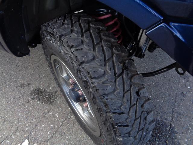 ジムニー ＸＧ　４ＷＤ　３インチリフトアップ　前後ショートバンパー　タニグチマフラー　ジオランダーＭＴ　社外アルミ　レカロシート　５速マニュアル（23枚目）