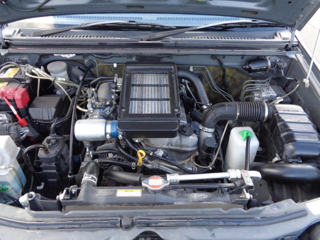 ジムニー ＸＧ　４ＷＤ　３インチリフトアップ　前後ショートバンパー　タニグチマフラー　ジオランダーＭＴ　社外アルミ　レカロシート　５速マニュアル（24枚目）