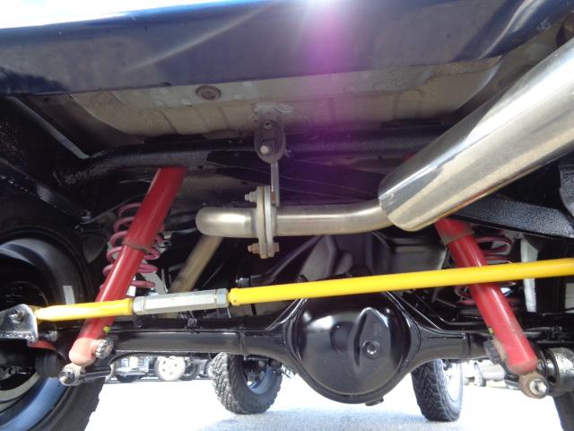 ジムニー ＸＧ　４ＷＤ　３インチリフトアップ　前後ショートバンパー　タニグチマフラー　ジオランダーＭＴ　社外アルミ　レカロシート　５速マニュアル（26枚目）