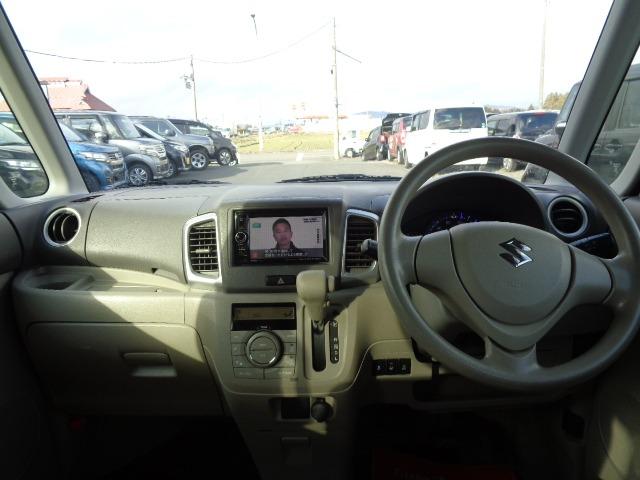 スペーシア Ｘ　４ＷＤ　パワースライドドア　シートヒーター　ブレーキサポート　オートエアコン　ＥＴＣ　スマートキー　プッシュスタート（13枚目）