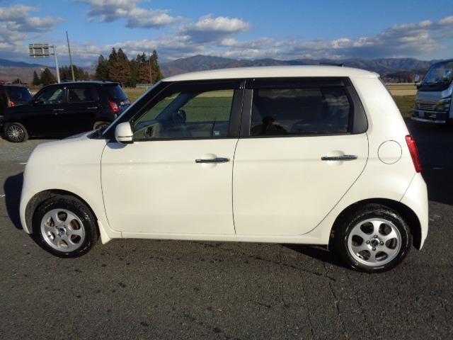 Ｎ－ＯＮＥ Ｇ・Ｌパッケージ　４ＷＤ　エンジンスターター　バックカメラ　スマートキー　プッシュスタート　ＥＴＣ　オートエアコン　インパネオートマ（4枚目）