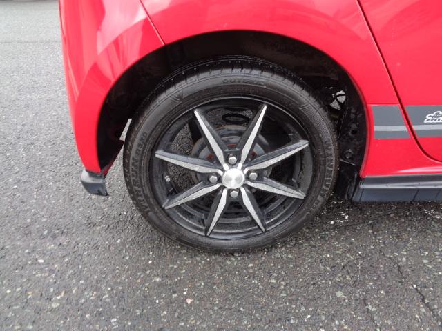 Ｎ－ＯＮＥ ツアラー・Ａパッケージ　ターボ　無限エアロパーツ　無限マフラー　クルーズコントロール　ＥＴＣ　１５インチアルミ　レーダーブレーキサポート　誤発進防止　ステアリングシフト（11枚目）