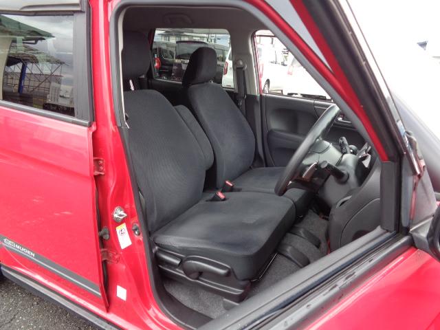 Ｎ－ＯＮＥ ツアラー・Ａパッケージ　ターボ　無限エアロパーツ　無限マフラー　クルーズコントロール　ＥＴＣ　１５インチアルミ　レーダーブレーキサポート　誤発進防止　ステアリングシフト（14枚目）