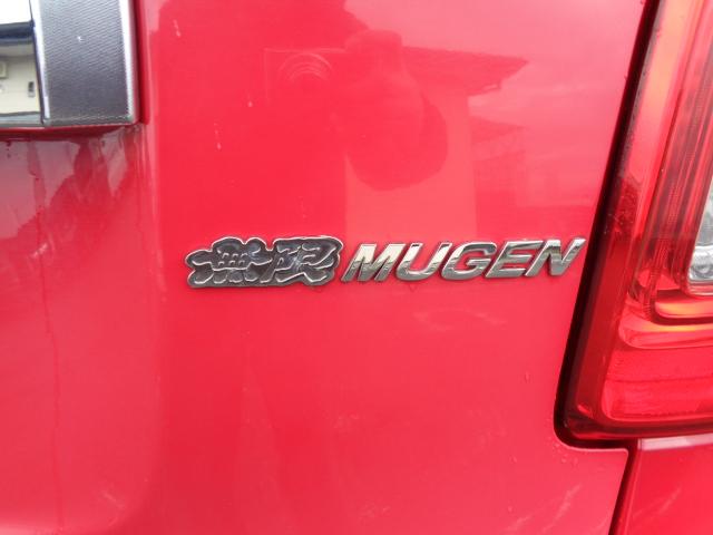 Ｎ－ＯＮＥ ツアラー・Ａパッケージ　ターボ　無限エアロパーツ　無限マフラー　クルーズコントロール　ＥＴＣ　１５インチアルミ　レーダーブレーキサポート　誤発進防止　ステアリングシフト（22枚目）