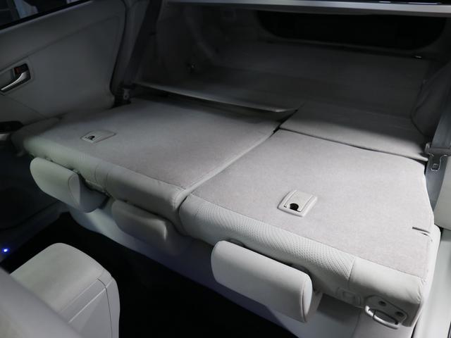 S 禁煙車 スマートキー&プッシュスタート ステリモ ETC 純正SDナビ&フルセグ DVD再生 バックカメラ Bluetooth接続 シートヒーター HIDヘッドライト フォグ 社外アルミホイール(16枚目)