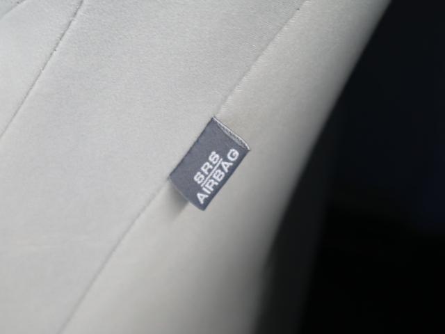 S 禁煙車 スマートキー&プッシュスタート ステリモ ETC 純正SDナビ&フルセグ DVD再生 バックカメラ Bluetooth接続 シートヒーター HIDヘッドライト フォグ 社外アルミホイール(32枚目)