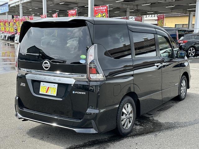 ｅ－パワー　ハイウェイスターＶ　禁煙車【衝突被害軽減サポート＆レーンアシスト】レーダークルーズコントロール　コーナーセンサー　デジタルインナーミラー【フリップダウンモニター＆純正９インチナビ】全方位カメラ＆パーキングアシスト(6枚目)