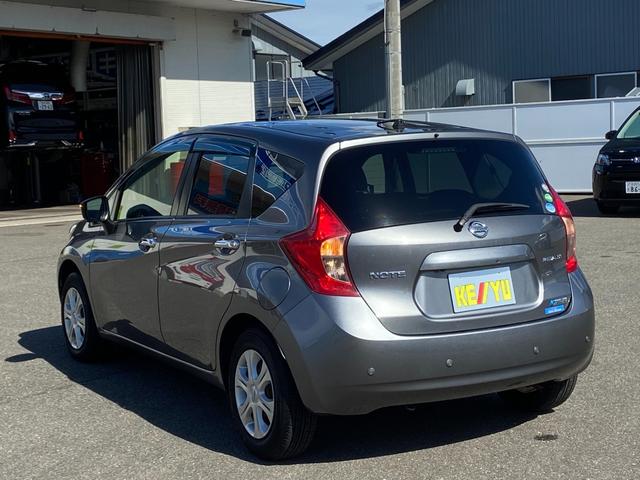 ノート メダリスト　禁煙車【衝突被害軽減サポート＆レーンアシスト＆コーナーセンサー】【純正ＳＤナビ＆フルセグＴＶ＆Ｂｌｕｅｔｏｏｔｈ＆アラウンドビューモニター】スマートキー　横滑り防止装置　アイドリングストップ（21枚目）