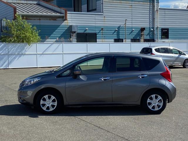 ノート メダリスト　禁煙車【衝突被害軽減サポート＆レーンアシスト＆コーナーセンサー】【純正ＳＤナビ＆フルセグＴＶ＆Ｂｌｕｅｔｏｏｔｈ＆アラウンドビューモニター】スマートキー　横滑り防止装置　アイドリングストップ（22枚目）
