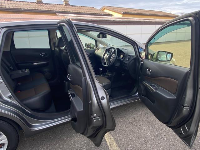 ノート メダリスト　禁煙車【衝突被害軽減サポート＆レーンアシスト＆コーナーセンサー】【純正ＳＤナビ＆フルセグＴＶ＆Ｂｌｕｅｔｏｏｔｈ＆アラウンドビューモニター】スマートキー　横滑り防止装置　アイドリングストップ（27枚目）