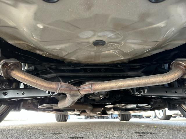 ＷＲＸ Ｓ４ ２．０ＧＴアイサイト　４ＷＤ　禁煙車【純正ＳＤナビ＆フルセグＴＶ＆Ｂｌｕｅｔｏｏｔｈ＆バックカメラ】【衝突被害軽減サポート＆レーンアシスト】レーダークルーズコントロール　メモリー機能付きブラックレザーシート＆シートヒーター（6枚目）