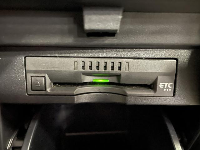 アルファード ２．５Ｘ　４ＷＤ　禁煙車　寒冷地仕様　ワンオーナー【フリップダウンモニター＆アルパイン８インチナビ＆フルセグＴＶ＆Ｂｌｕｅｔｏｏｔｈ＆バックカメラ】両側電動スライドドア　コーナーセンサー　スマートキー（43枚目）