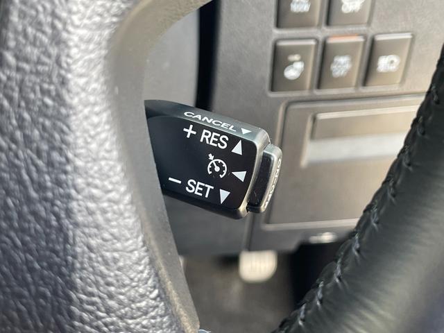 総在庫３５００台を関東圏に広がる各店舗よりお取り寄せ可能です。下廻り、マフラー錆の心配無い良質車をお届けします。詳しくはお問い合わせ下さい。