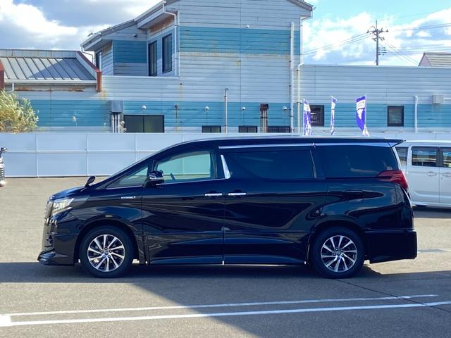 東証上場！系列会社にメルセデスベンツ、ＢＭＷ、ＶＷ、ＧＭシボレー、クライスラー、ハーレーダビッドソン正規ディーラーを持つ当社ならご納車後の整備のノウハウも御座いますので安心してお乗り頂けます。