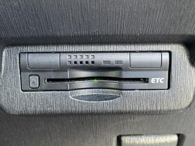 ナビ、オーディオ各種取扱いしています。コストパフォーマンスに優れたものからハイクオリティな機種まで　クレジットに組み込む事ももちろん可能です。詳細は営業スタッフまで！