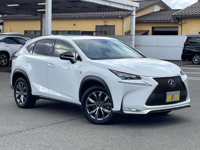 陸運局認証工場完備！国家資格車検検査員資格を持った整備士による整備。ステレオ、エアコン等走行に関係のない所も不具合箇所があれば修理してお渡ししております。