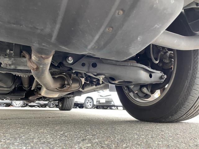 東証上場！系列会社にメルセデスベンツ、ＢＭＷ、ＶＷ、ＧＭシボレー、クライスラー、ハーレーダビッドソン正規ディーラーを持つ当社ならご納車後の整備のノウハウも御座いますので安心してお乗り頂けます。