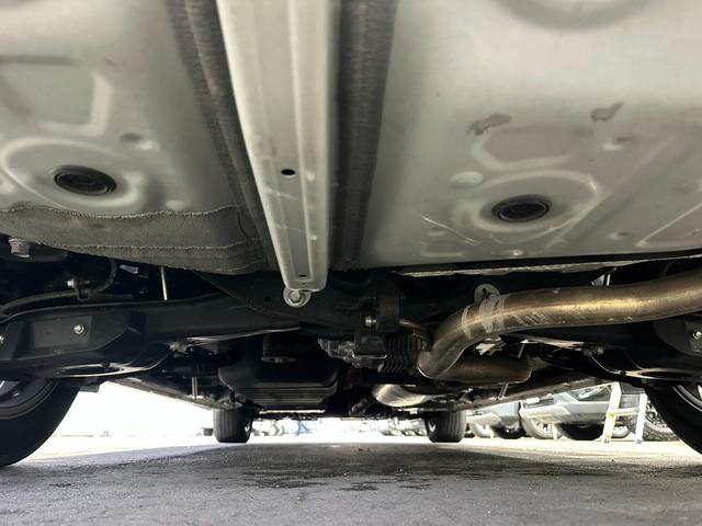 アルファードハイブリッド ＳＲ　Ｃパッケージ　４ＷＤ　禁煙車　後期型【フリップダウンモニター＆純正９インチナビ】【衝突被害軽減ブレーキ＆レーンアシスト】レーダークルーズコントロール　両側電動スライドドア＆パワーバックドア　デジタルインナーミラー（5枚目）