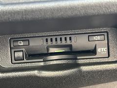 ケーユーカードにご入会（有料）頂くとキーの閉じ込み、バッテリー上がり、ガス欠から万一の事故などのトラブルにも２４時間３６５日サポートのロードサービスをご利用頂けます。 7