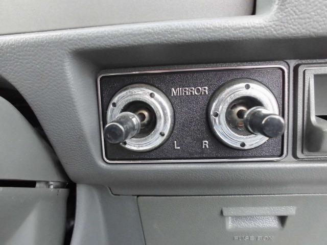 マークII L 復刻ロンシャン8J14AW 車高調 水野ワークス製ウッドハンドル チンスポ シルバーオールペン 店舗外保管車両の為ご来店の際は事前連絡お願いします。(15枚目)